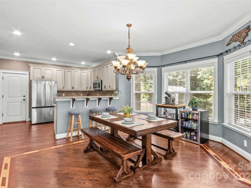 141 Ridge Top Road, Mooresville, NC 28117.  MLS# CAR4255912, YatesRealty ID 19205. 