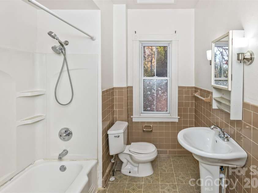 195 Terrace Drive, Canton, NC 28716.  MLS# CAR4319242, YatesRealty ID 19206. Full Bath Upstairs