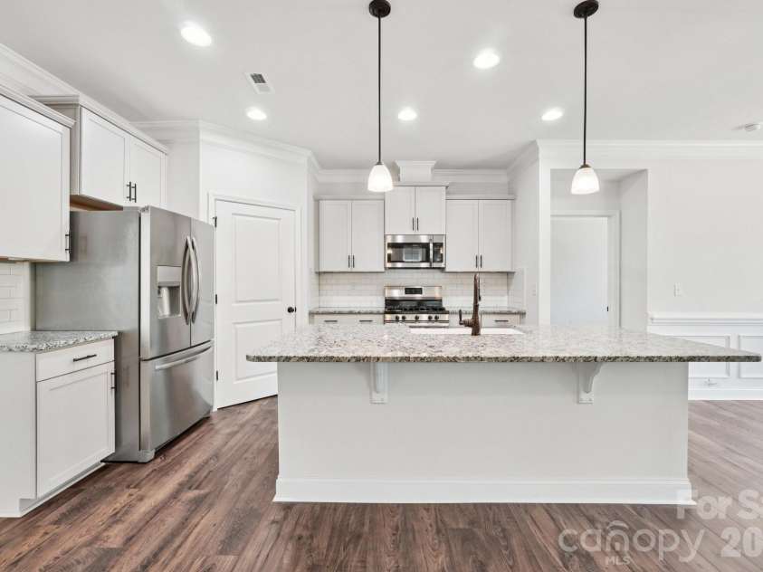 137 Coddle Way, Mooresville, NC 28115.  MLS# CAR4369139, YatesRealty ID 19207. 