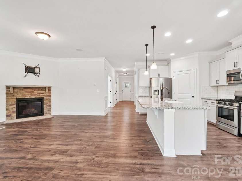 137 Coddle Way, Mooresville, NC 28115.  MLS# CAR4369139, YatesRealty ID 19207. 