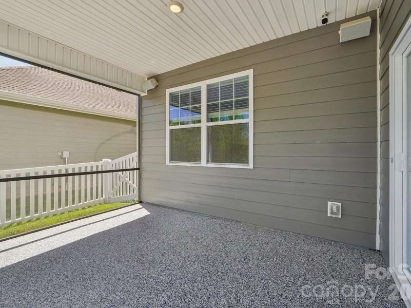 137 Coddle Way, Mooresville, NC 28115.  MLS# CAR4369139, YatesRealty ID 19207. 