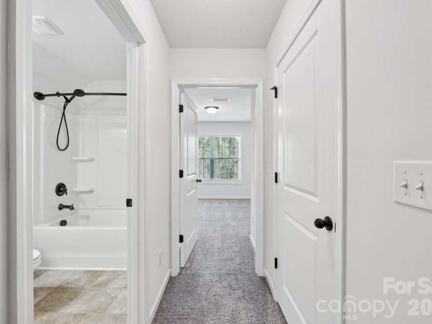 137 Coddle Way, Mooresville, NC 28115.  MLS# CAR4369139, YatesRealty ID 19207. 