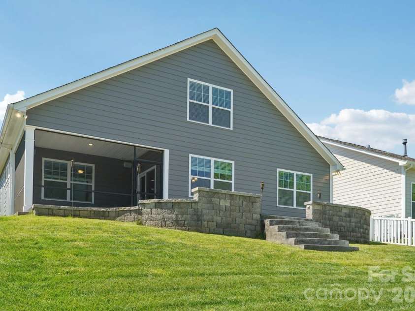 137 Coddle Way, Mooresville, NC 28115.  MLS# CAR4369139, YatesRealty ID 19207. 