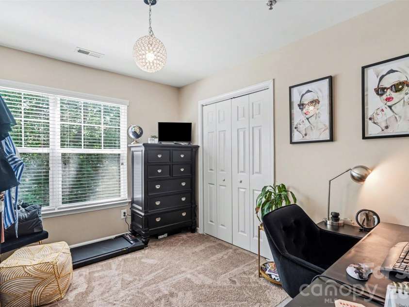 6302 Gammon Road, Charlotte, NC 28269.  MLS# CAR4371201, YatesRealty ID 19208. 