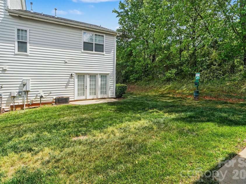 6302 Gammon Road, Charlotte, NC 28269.  MLS# CAR4371201, YatesRealty ID 19208. 