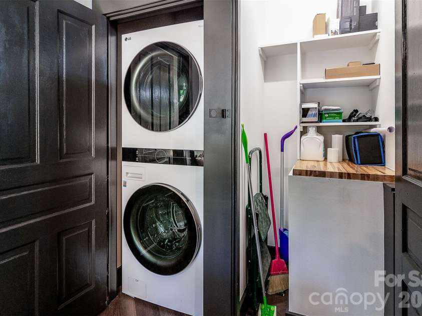 518 Sharpe Street, Statesville, NC 28677.  MLS# CAR4359455, YatesRealty ID 19209. Laundry Area