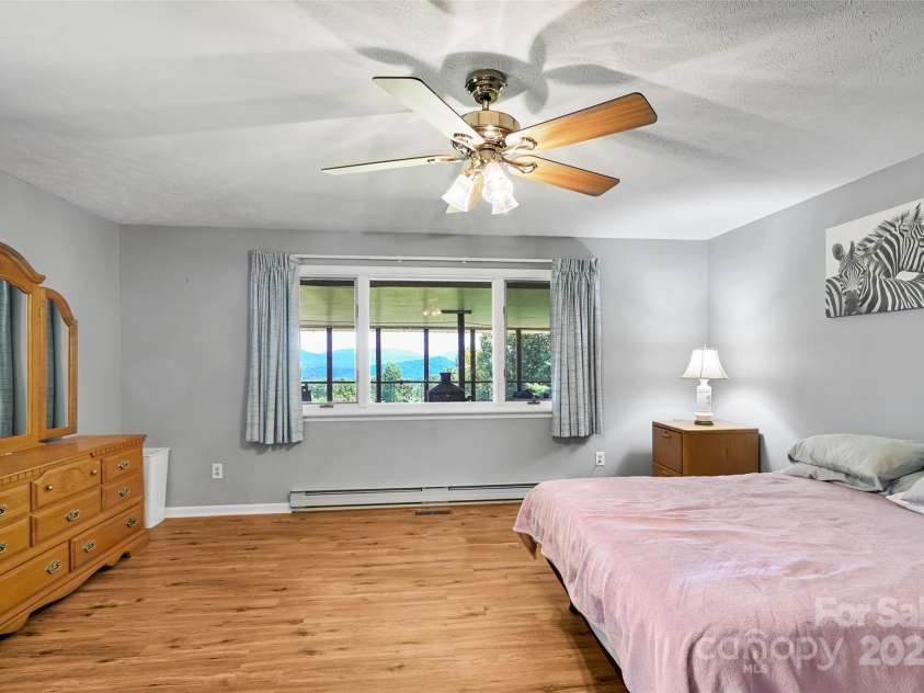 371 Heatherly Heights Road, Saluda, NC 28773.  MLS# CAR4297768, YatesRealty ID 1921. 