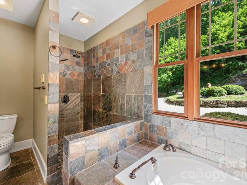 556 High Pines Loop, Lake Lure, NC 28746.  MLS# CAR4375948, YatesRealty ID 19210. 