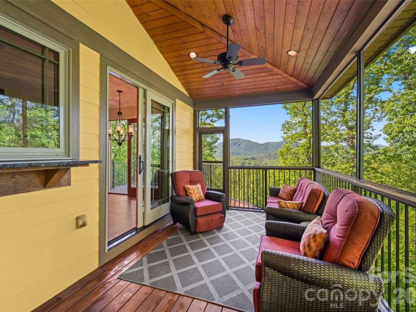 556 High Pines Loop, Lake Lure, NC 28746.  MLS# CAR4375948, YatesRealty ID 19210. 