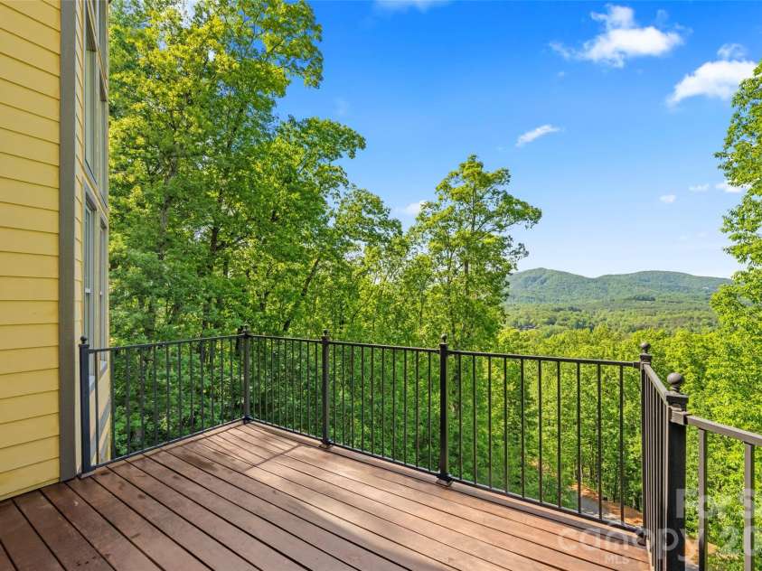 556 High Pines Loop, Lake Lure, NC 28746.  MLS# CAR4375948, YatesRealty ID 19210. 