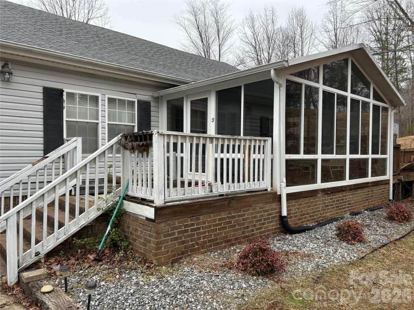 322 Balmy Lane, Rutherfordton, NC 28139.  MLS# CAR4352405, YatesRealty ID 19211. 