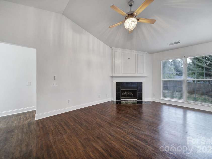 1507 Rumstone Lane, Charlotte, NC 28262.  MLS# CAR4305466, YatesRealty ID 19212. 