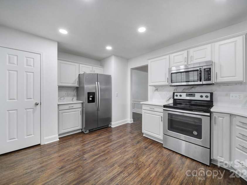 1507 Rumstone Lane, Charlotte, NC 28262.  MLS# CAR4305466, YatesRealty ID 19212. 