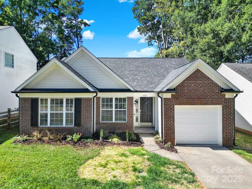 1507 Rumstone Lane, Charlotte, NC 28262.  MLS# CAR4305466, YatesRealty ID 19212. 