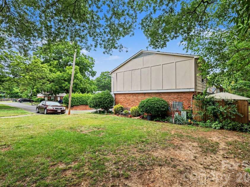 1786 Ebenezer Road, Rock Hill, SC 29732.  MLS# CAR4401497, YatesRealty ID 19214. 