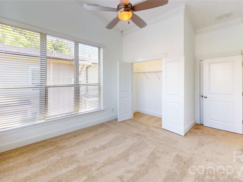 930 Steel House Boulevard, Charlotte, NC 28205.  MLS# CAR4362093, YatesRealty ID 19217. 