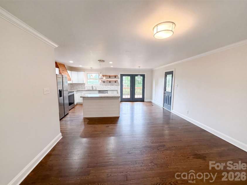 123 Rowe Street, Gastonia, NC 28056.  MLS# CAR4408478, YatesRealty ID 19220. 