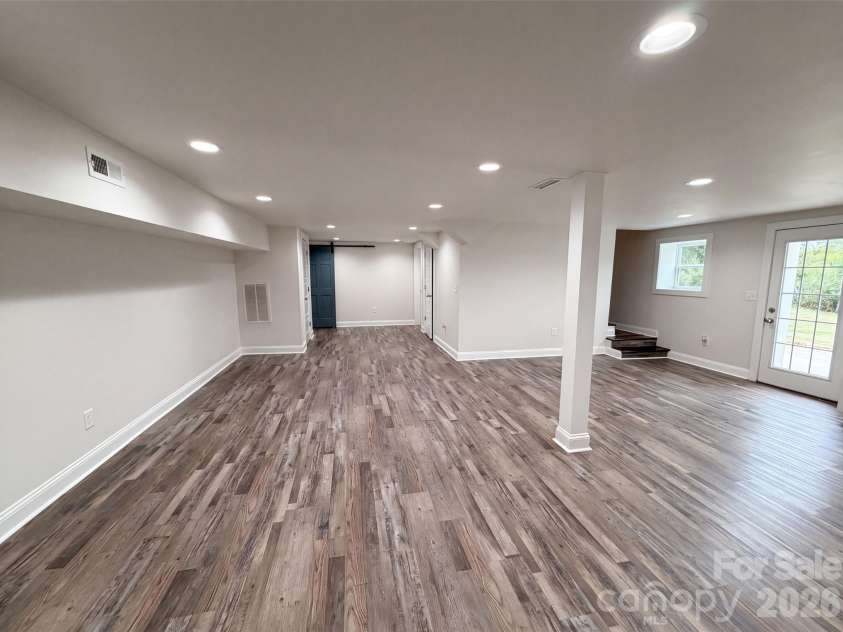123 Rowe Street, Gastonia, NC 28056.  MLS# CAR4408478, YatesRealty ID 19220. 