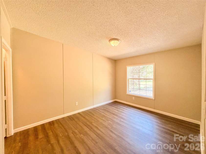 2911 Grace View Place, Granite Falls, NC 28630.  MLS# CAR4364796, YatesRealty ID 19221. 
