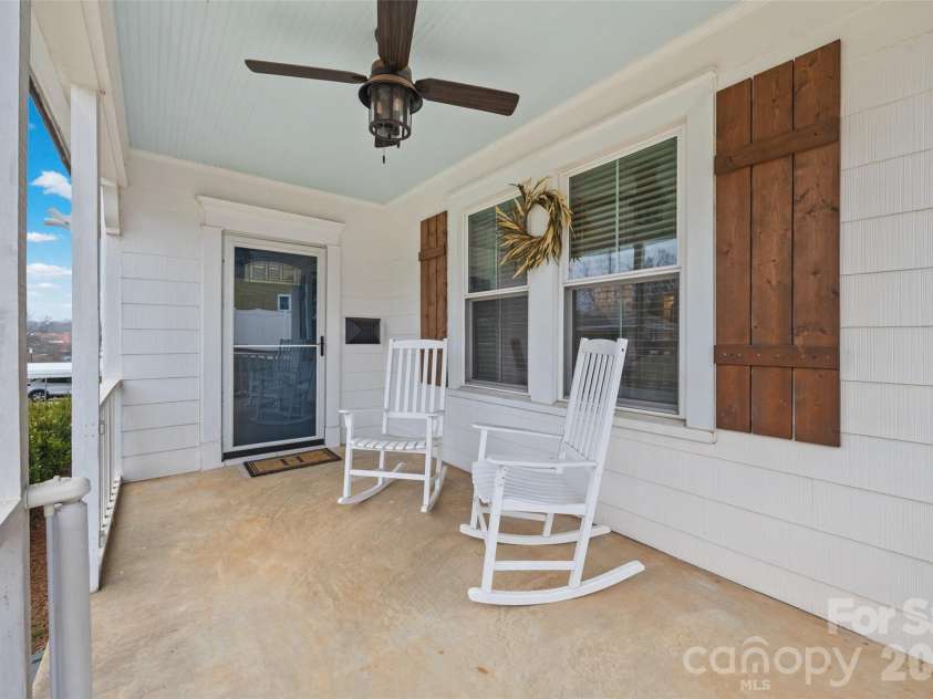 411 Williamson Street, Fort Mill, SC 29715.  MLS# CAR4360682, YatesRealty ID 19222. 