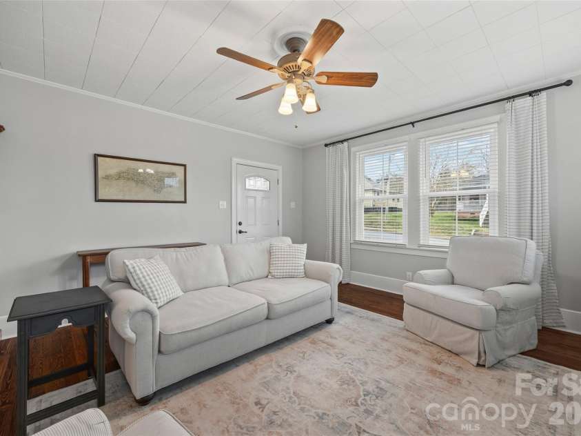 411 Williamson Street, Fort Mill, SC 29715.  MLS# CAR4360682, YatesRealty ID 19222. 