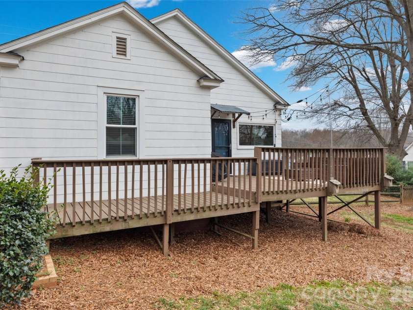 411 Williamson Street, Fort Mill, SC 29715.  MLS# CAR4360682, YatesRealty ID 19222. 