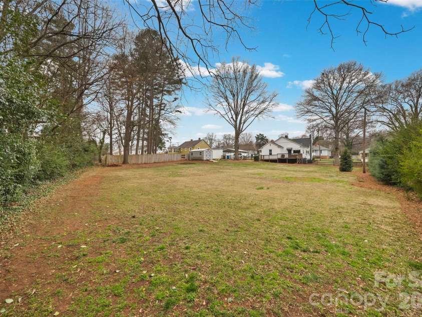 411 Williamson Street, Fort Mill, SC 29715.  MLS# CAR4360682, YatesRealty ID 19222. 