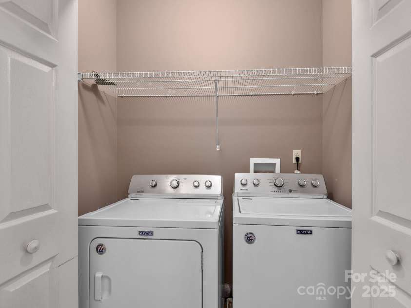 44 Sunnyview Terrace, Asheville, NC 28806.  MLS# CAR4252783, YatesRealty ID 19223. 