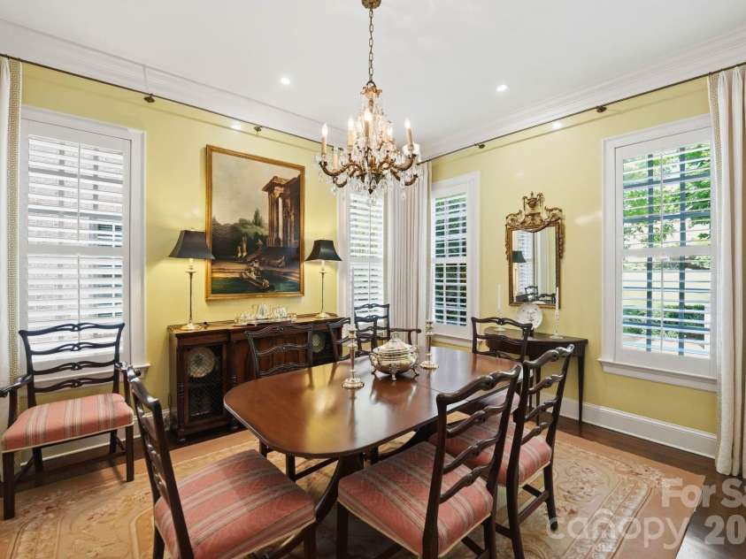 2618 Sheffield Crescent Court, Charlotte, NC 28226.  MLS# CAR4377497, YatesRealty ID 19224. Dining Room