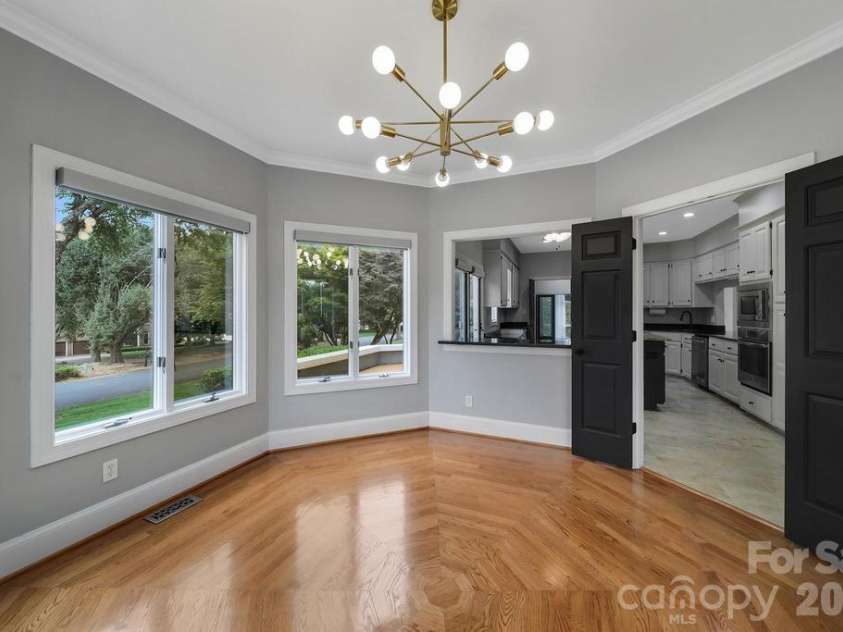 120 Royal Pointe Way, Mooresville, NC 28117.  MLS# CAR4391767, YatesRealty ID 19225. 