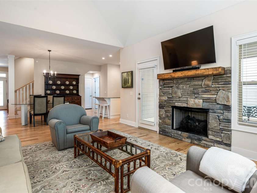 58 River Bend Lane, Fletcher, NC 28732.  MLS# CAR4376880, YatesRealty ID 19226. 