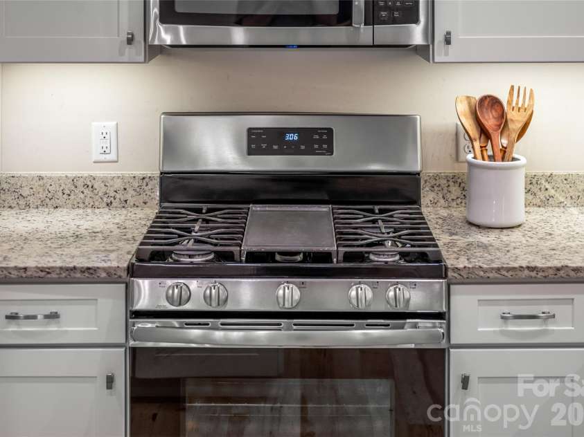 58 River Bend Lane, Fletcher, NC 28732.  MLS# CAR4376880, YatesRealty ID 19226. 