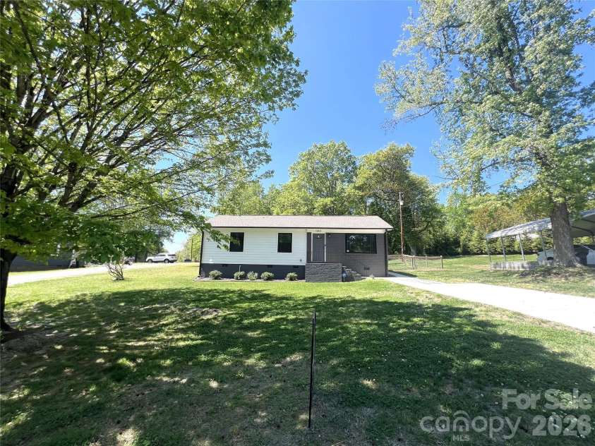 1003 Cansler Street, Kings Mountain, NC 28086.  MLS# CAR4335107, YatesRealty ID 19227. 