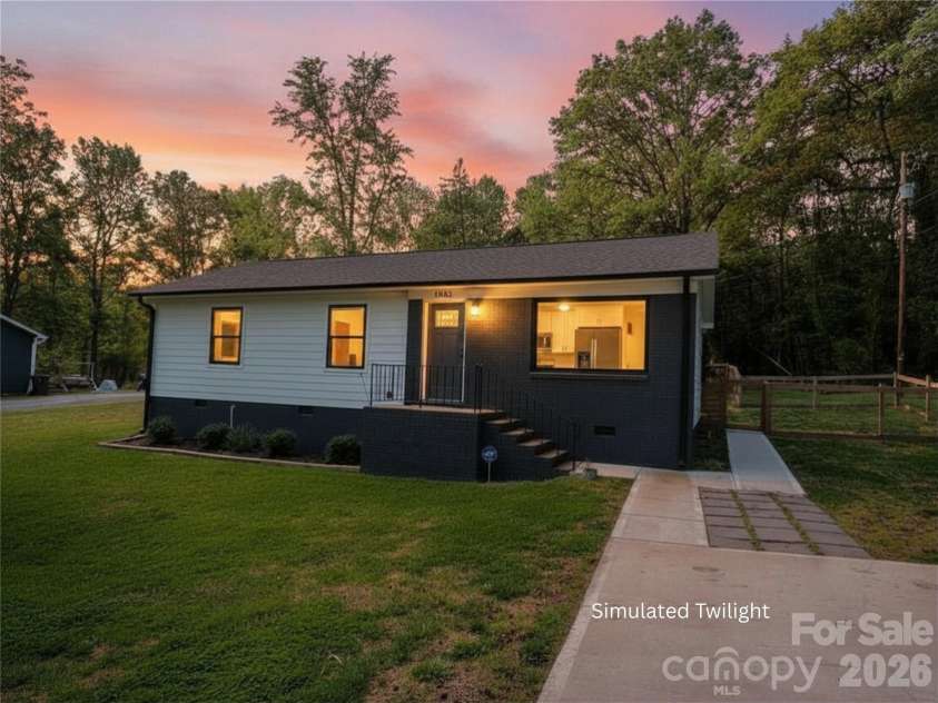 1003 Cansler Street, Kings Mountain, NC 28086.  MLS# CAR4335107, YatesRealty ID 19227. 