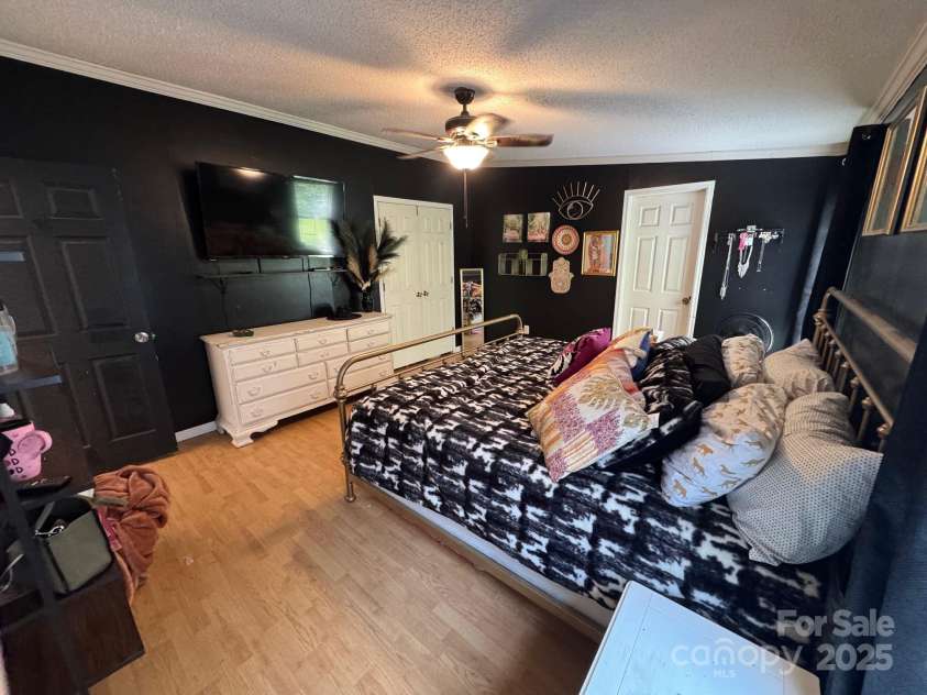 13211 Asbury Chapel Road, Huntersville, NC 28078.  MLS# CAR4266625, YatesRealty ID 19227. 