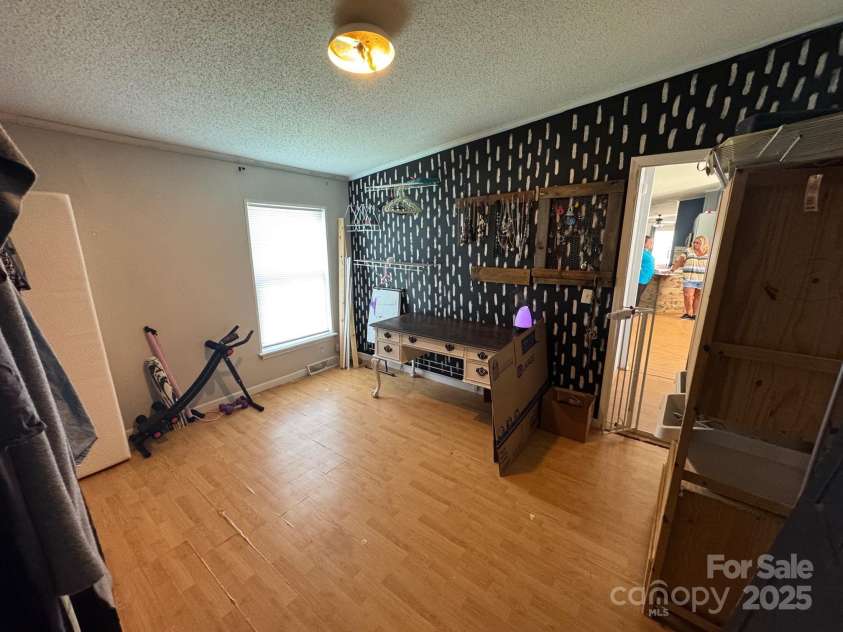 13211 Asbury Chapel Road, Huntersville, NC 28078.  MLS# CAR4266625, YatesRealty ID 19227. 