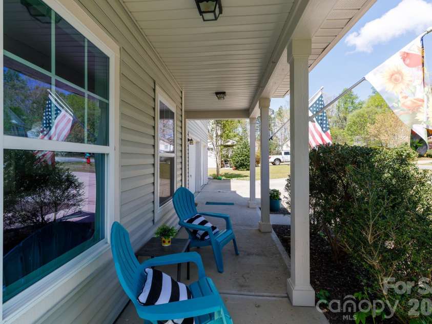 3121 Crosswind Drive, Fort Mill, SC 29707.  MLS# CAR4325644, YatesRealty ID 19228. 