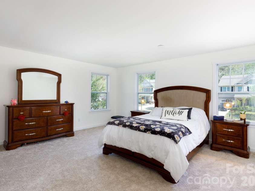 3121 Crosswind Drive, Fort Mill, SC 29707.  MLS# CAR4325644, YatesRealty ID 19228. 
