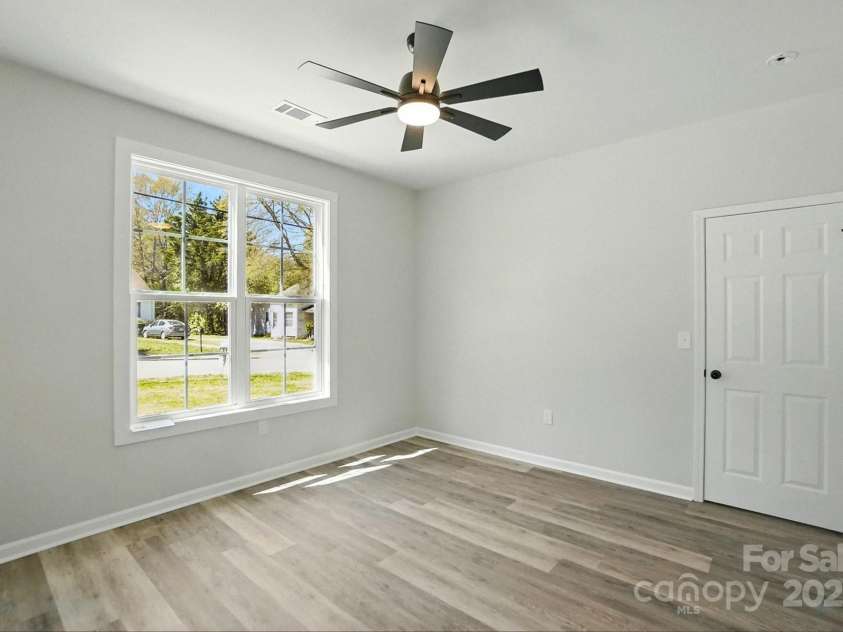 414 Clinton Avenue, Lancaster, SC 29720.  MLS# CAR4188657, YatesRealty ID 19228. 