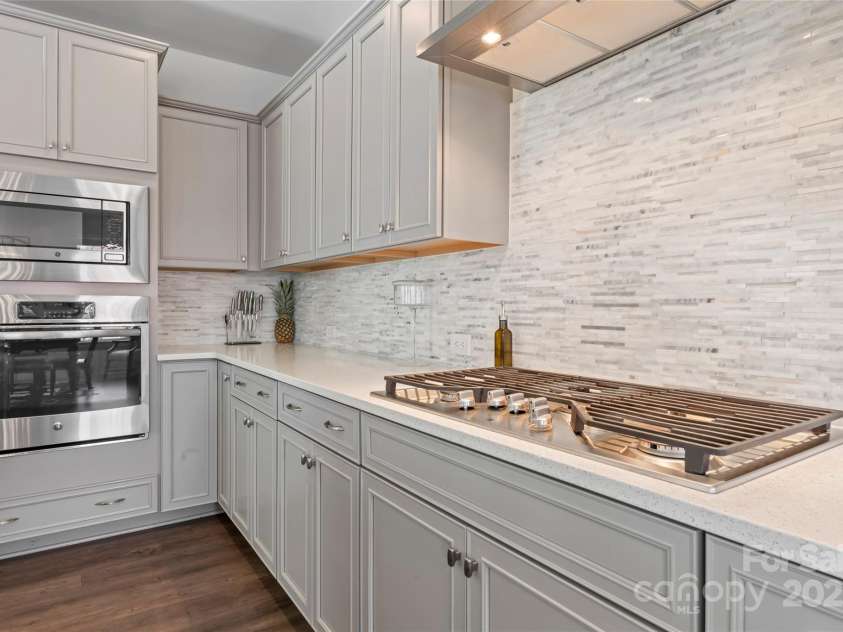 12018 Grey Partridge Drive, Charlotte, NC 28278.  MLS# CAR4224850, YatesRealty ID 1923. 