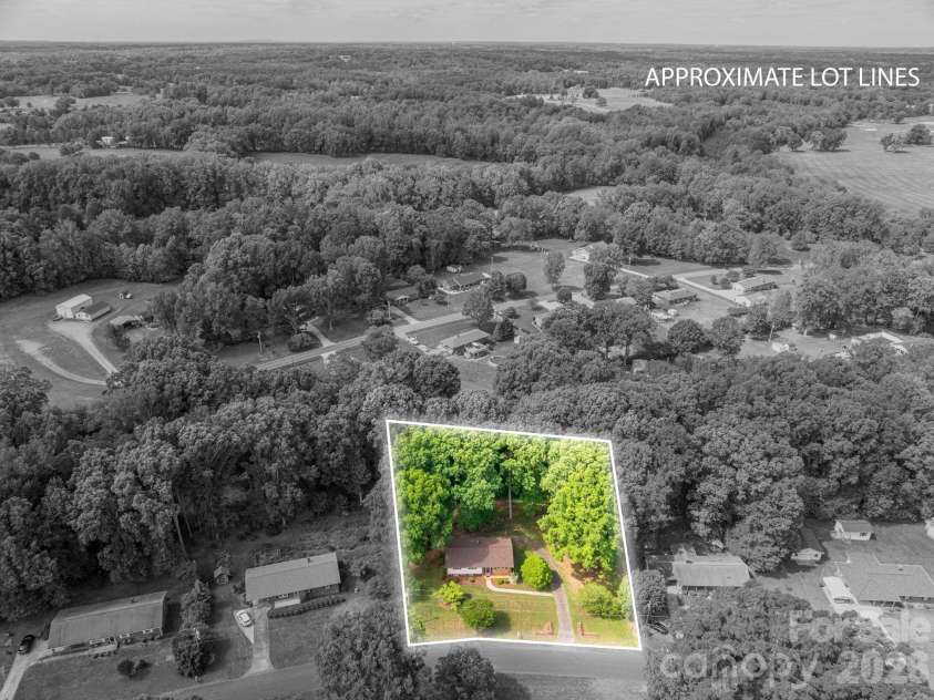 234 Suncrest Road, Cherryville, NC 28021.  MLS# CAR4372354, YatesRealty ID 19230. Drone shot