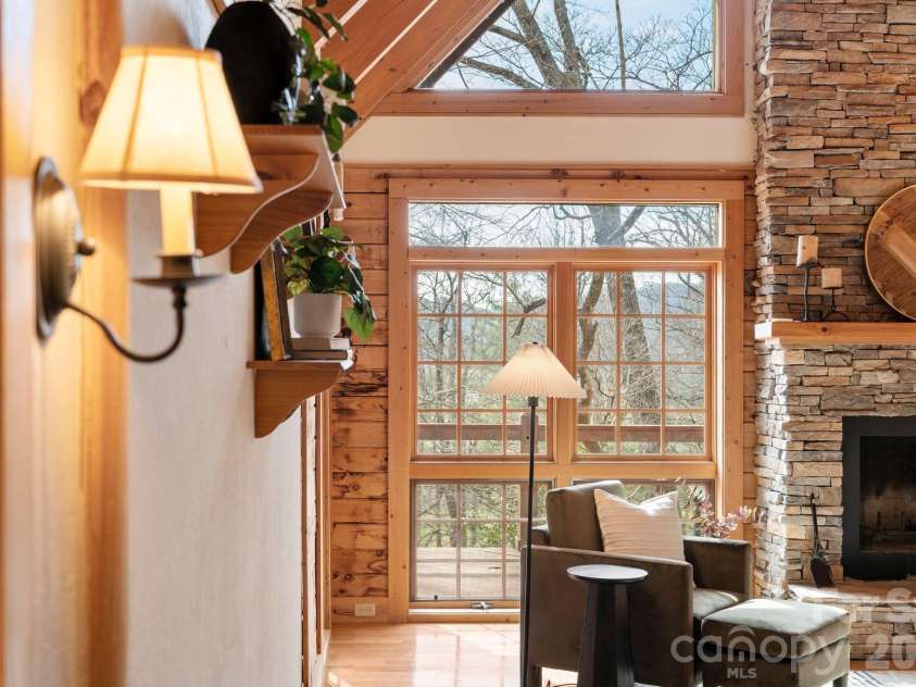 219 Woodlyn Etch Drive, Hendersonville, NC 28792.  MLS# CAR4351389, YatesRealty ID 19232. 