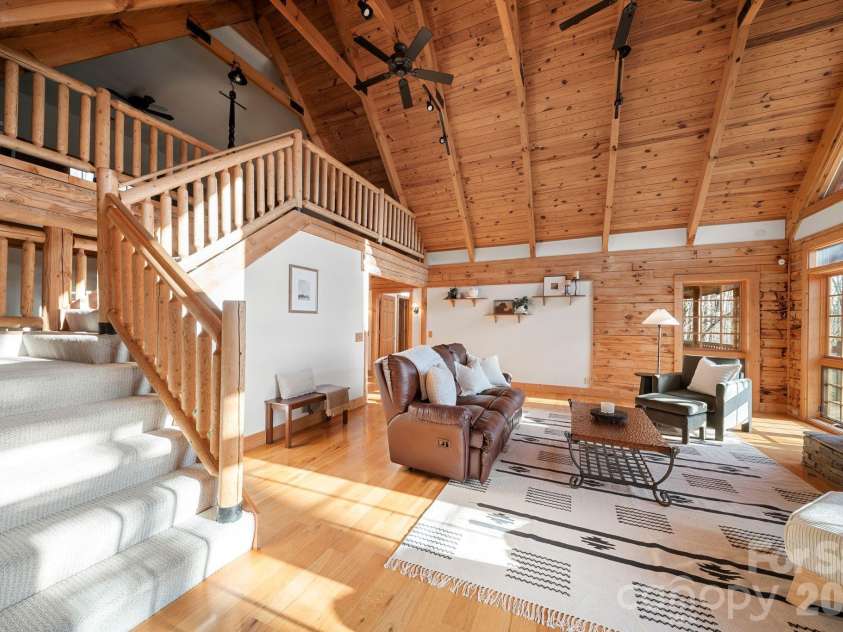 219 Woodlyn Etch Drive, Hendersonville, NC 28792.  MLS# CAR4351389, YatesRealty ID 19232. 
