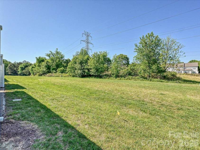 7142 Mariners Village Drive, Denver, NC 28037.  MLS# CAR4373733, YatesRealty ID 19233. Common Area