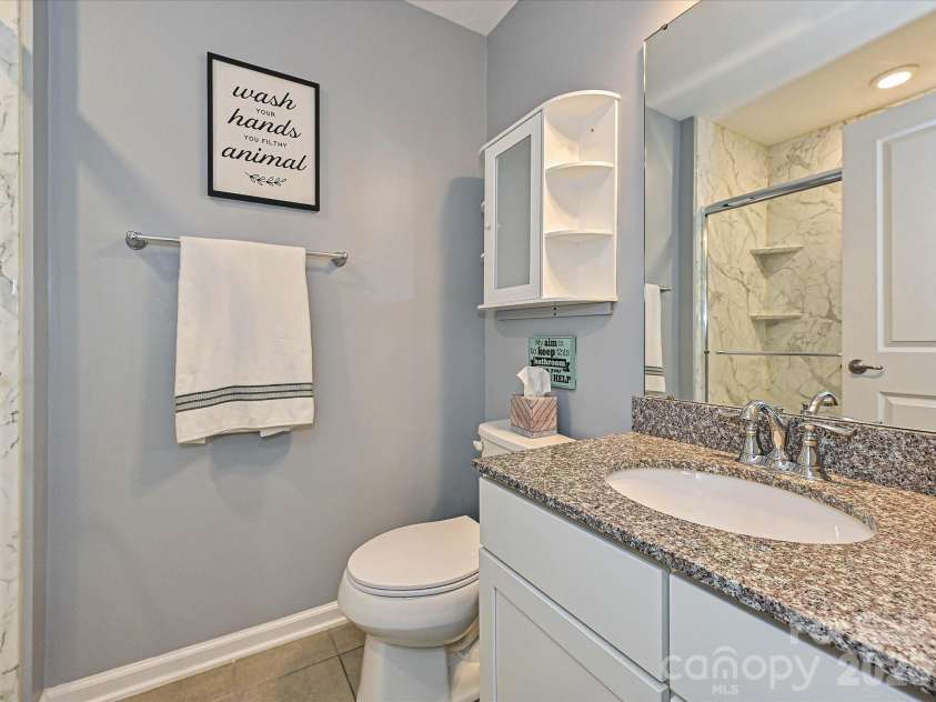 7142 Mariners Village Drive, Denver, NC 28037.  MLS# CAR4373733, YatesRealty ID 19233. Hall Bathroom