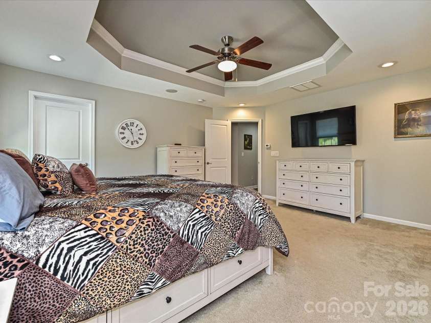 7142 Mariners Village Drive, Denver, NC 28037.  MLS# CAR4373733, YatesRealty ID 19233. Primary Bedroom