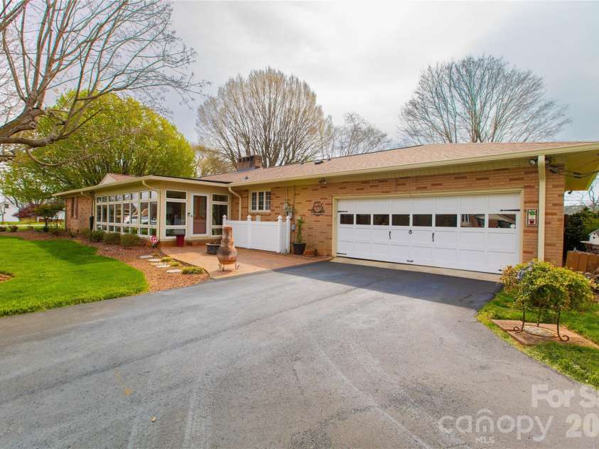 3486 Main Street, Claremont, NC 28610.  MLS# CAR4361816, YatesRealty ID 19234. 