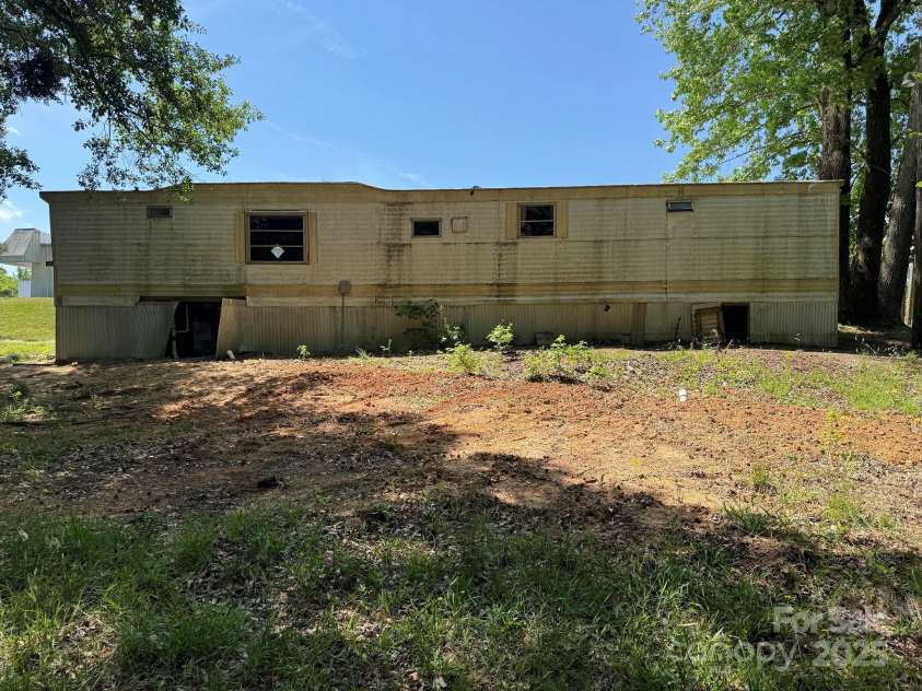 1029 Sullivan Street, Wadesboro, NC 28170.  MLS# CAR4253985, YatesRealty ID 19235. 