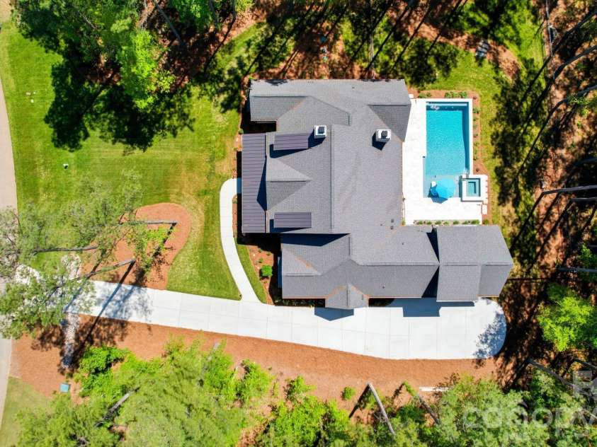6223 Chimney Bluff Road, Lancaster, SC 29720.  MLS# CAR4376676, YatesRealty ID 19236. 