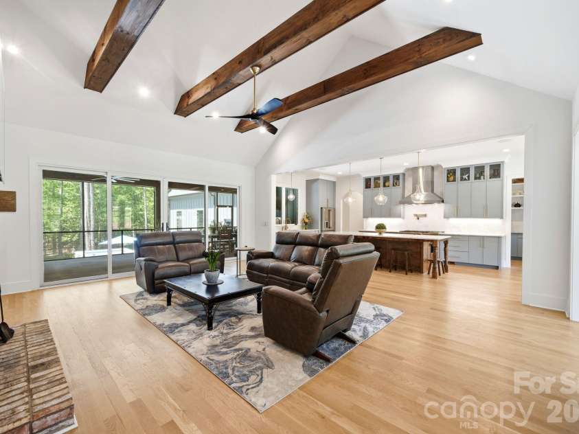 6223 Chimney Bluff Road, Lancaster, SC 29720.  MLS# CAR4376676, YatesRealty ID 19236. 
